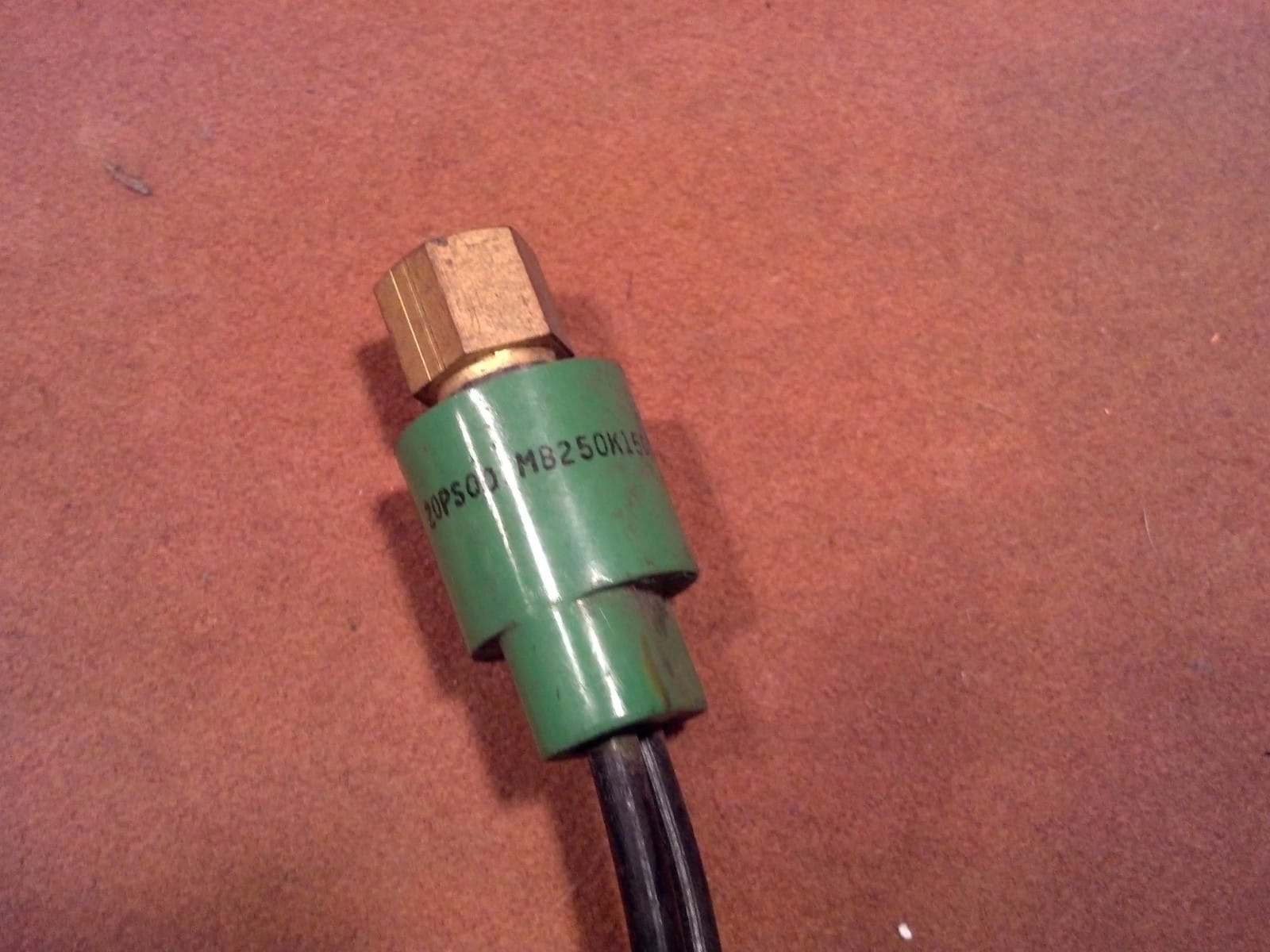 Pressure switch реле давления