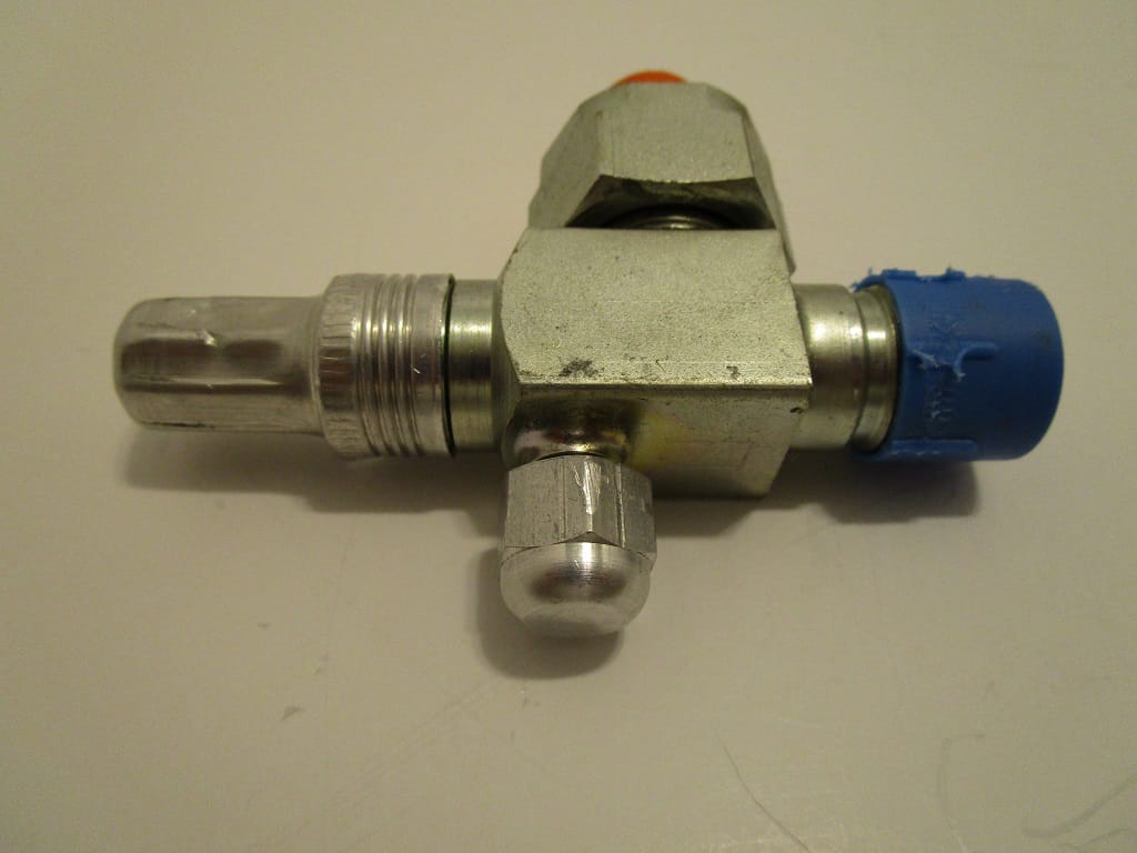 Compressor Service Valve (Evans Tempcon) AM80430 Comfort Air Inc. RV